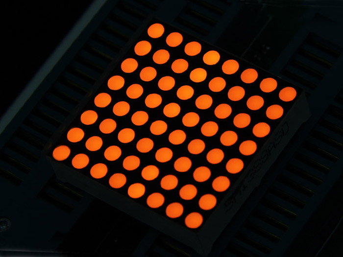 SeeedStudio 32mm 8x8 Square Matrix LED Amber - Common Anode [SKU: 104990137] ( 32mm 8*8 정방형 LED 매트릭스 아노드 공통형 - 엠버 )